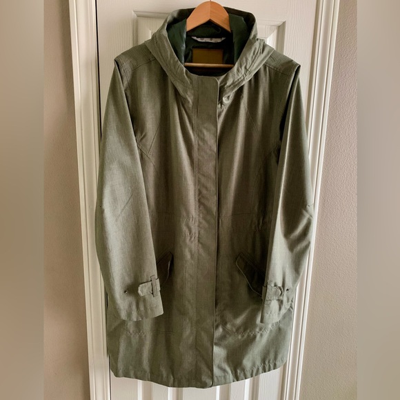 Athleta Jackets & Blazers - ATHLETA HOODED RAINCOAT